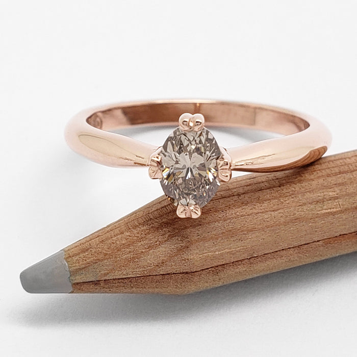 Elle Canada Picks Era Engagement Ring as a 2021 Style to Watch