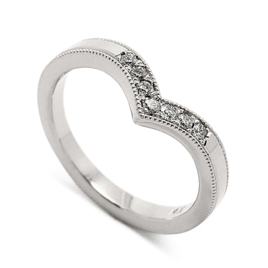 14k white gold chevron wedding band with millgrain detail and seven pave Canadian diamonds