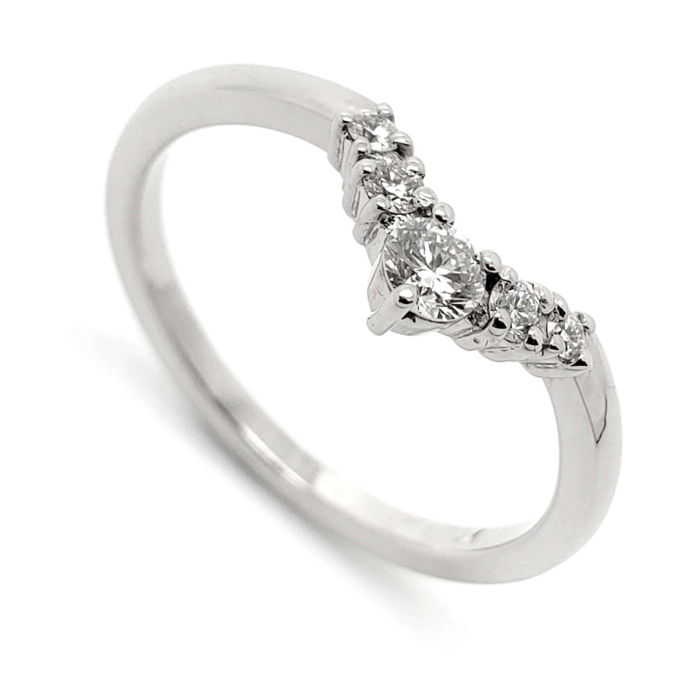 14kt white gold chevron wedding ring with round brilliant diamonds