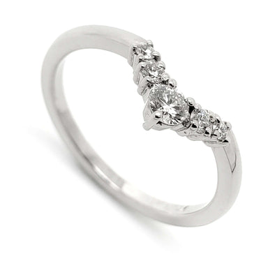 14kt white gold chevron wedding ring with round brilliant diamonds