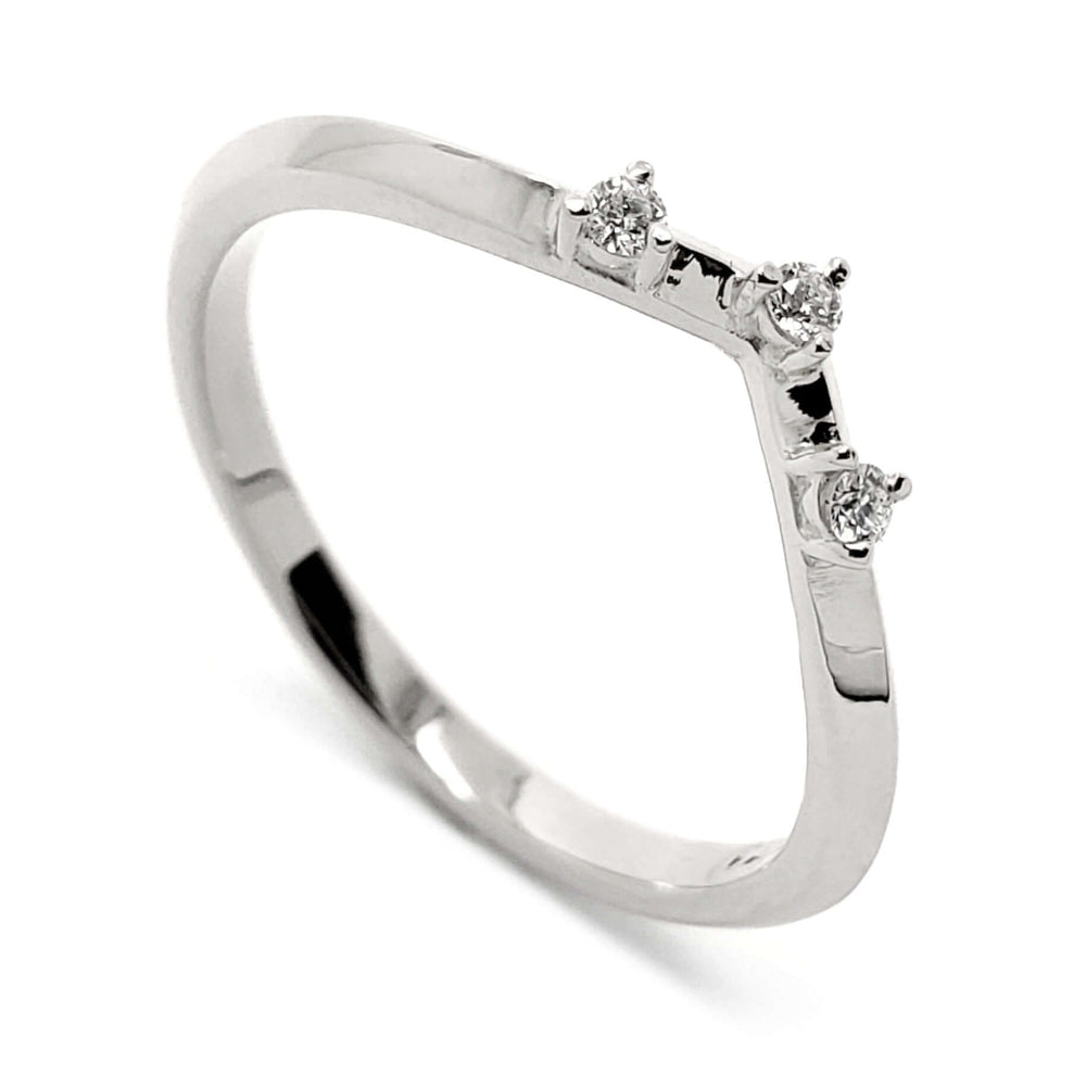 14kt white gold chevron wedding ring with three Canadian diamonds, angled view