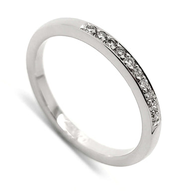 14kt white gold wedding ring with pave-set lab-grown diamonds