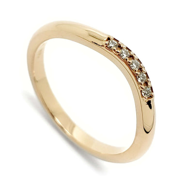 14kt yellow gold chevron wedding ring with five pave set Canadian diamonds