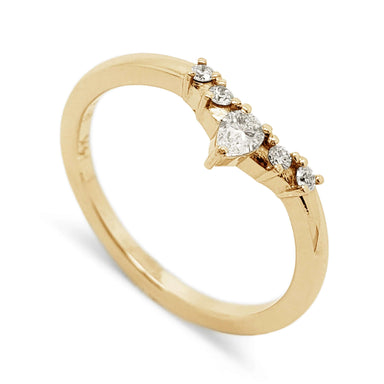 14kt yellow gold chevron wedding ring with pear cut diamond and round accent diamonds