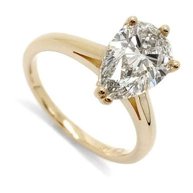 14kt yellow gold engagement ring with pear-shaped lab diamond in 5-prong setting