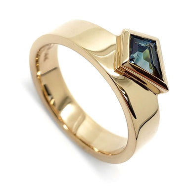 14kt yellow gold ring with kite-shaped teal Australian sapphire in bezel setting