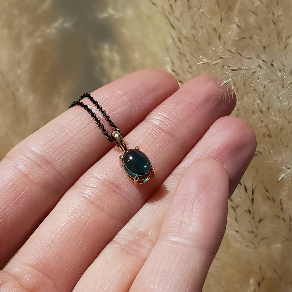 Cabochon Lab Emerald Pendant