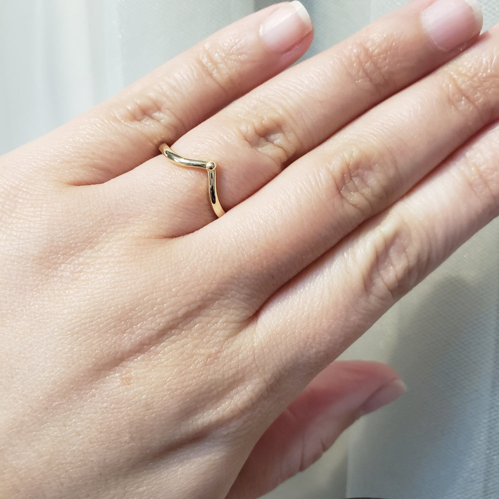 Yellow Gold Chevron Wedding Ring | Era Design Vancouver Canada