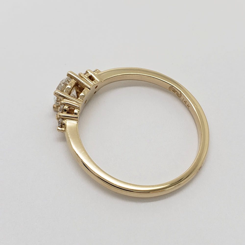 Canadian Diamond Engagement Ring | Era Design Vancouver Canada