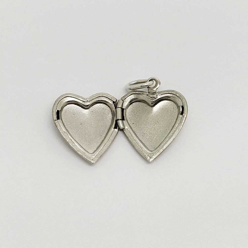Vintage Engraved Heart Locket | Era Design Vancouver Canada
