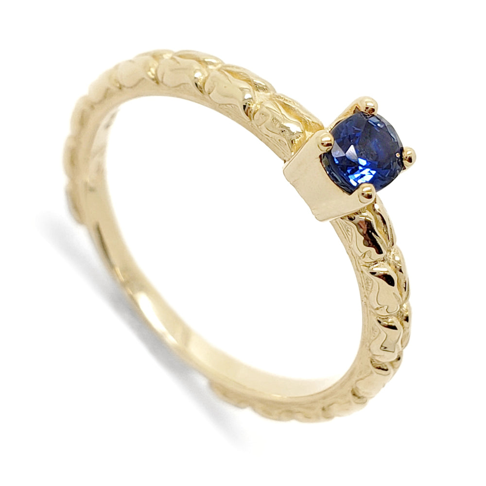 Blue Sapphire Engagement Ring | Era Design Vancouver Canada
