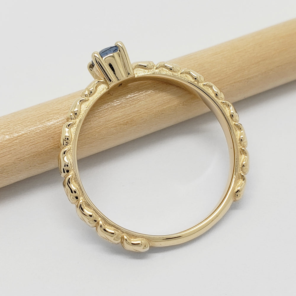 Blue Sapphire Engagement Ring | Era Design Vancouver Canada