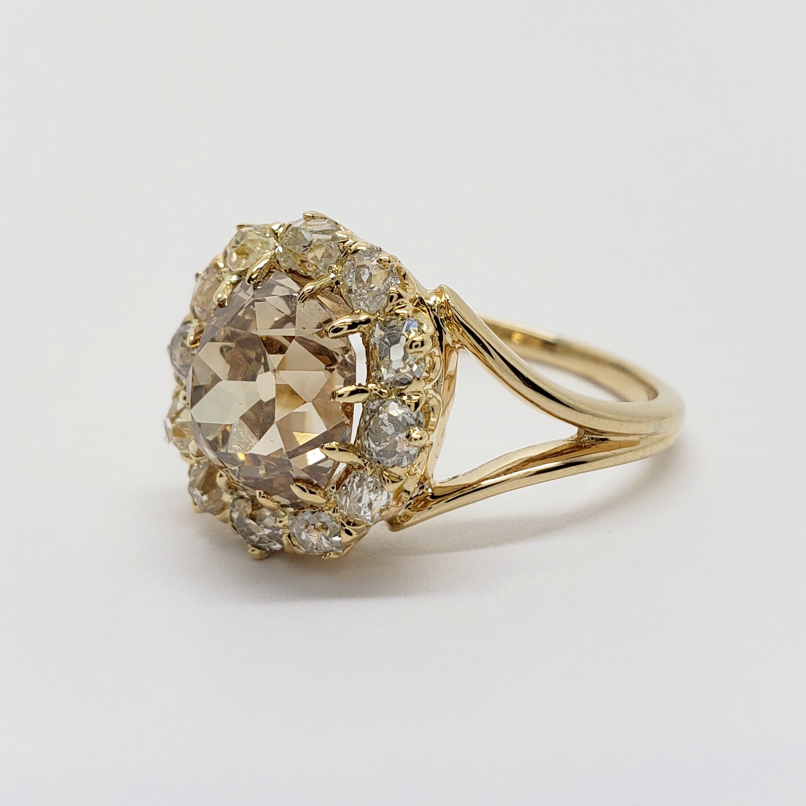 18ct Yellow Gold Old Mine Cut Diamond Solitaire Ring – BURLINGTON