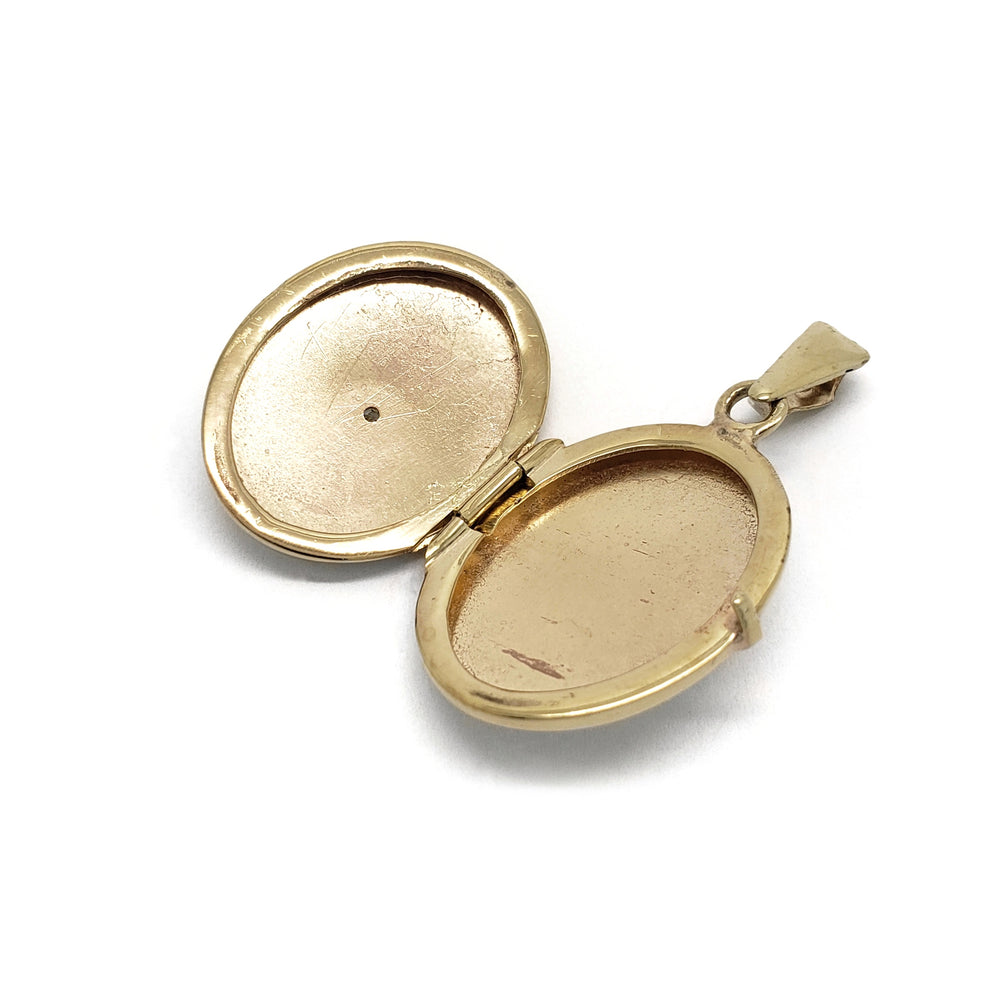 Vintage Gold Locket | Era Design Vancouver Canada