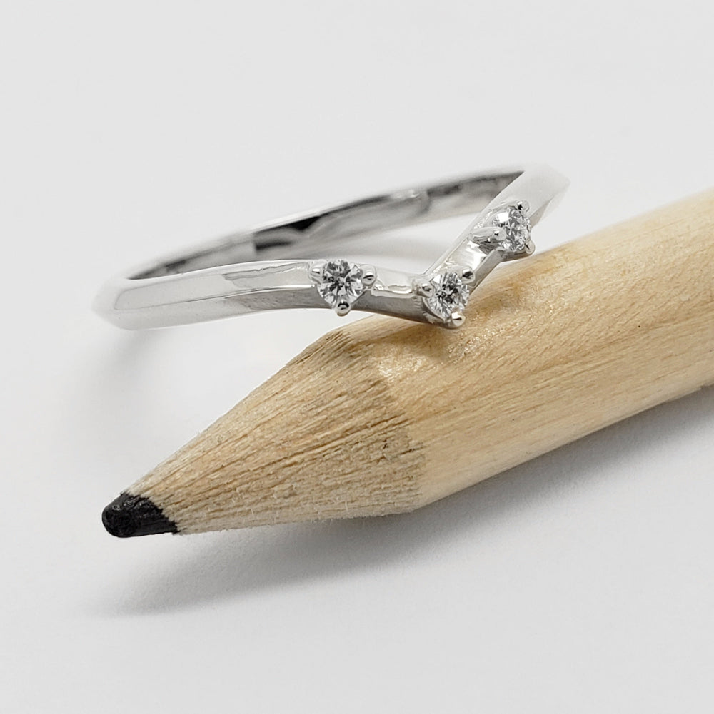 Canadian Diamond Wedding Ring | Era Design Vancouver Canada