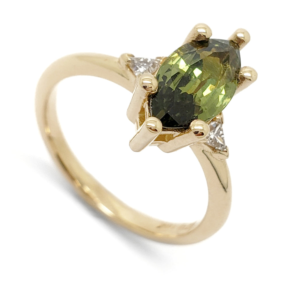 Green Sapphire Engagement Ring | Era Design Vancouver Canada