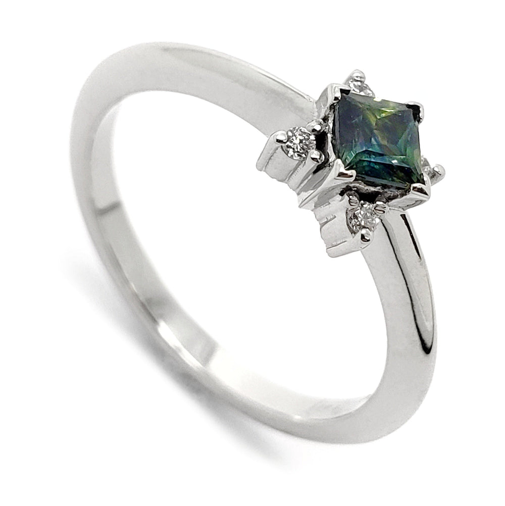 Green Sapphire Engagement Ring | Era Design Vancouver Canada