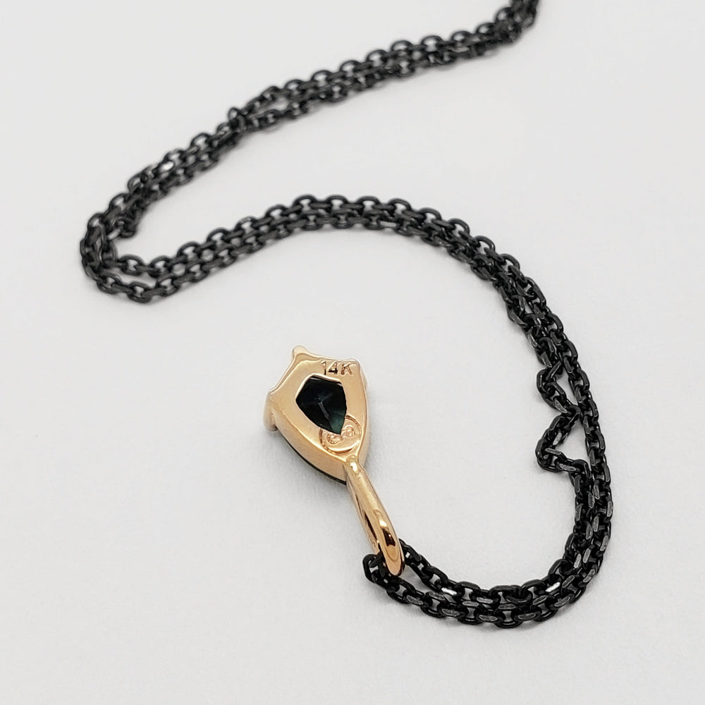 Green Sapphire Pendant | Era Design Vancouver Canada