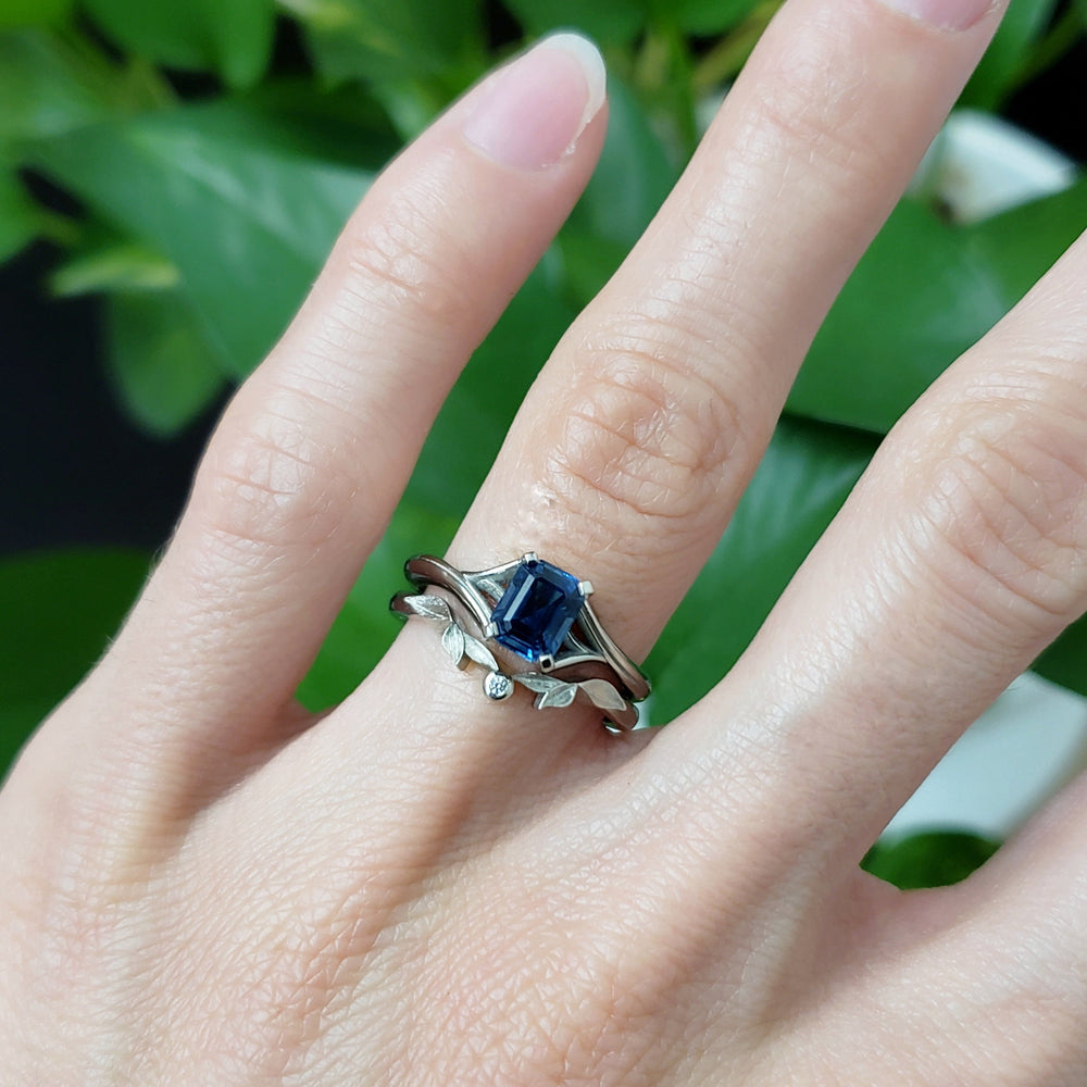 Montana Sapphire Engagement Ring | Era Design Vancouver Canada