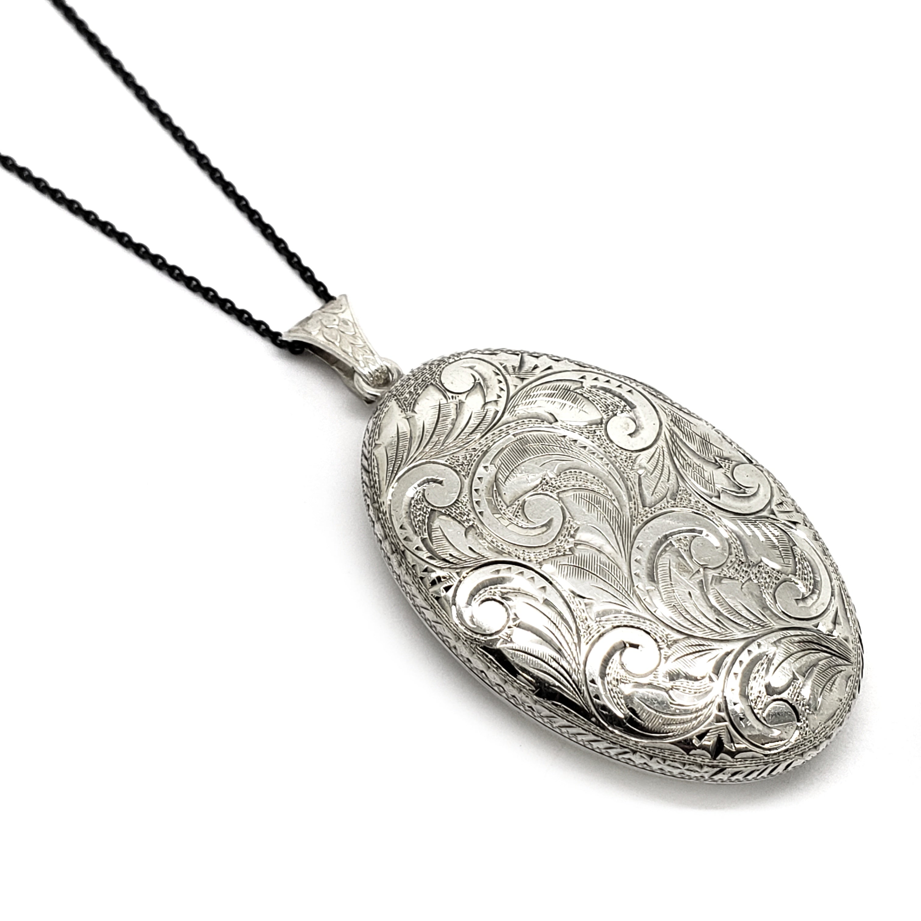 Vintage Silver Locket | Era Design Vancouver Canada