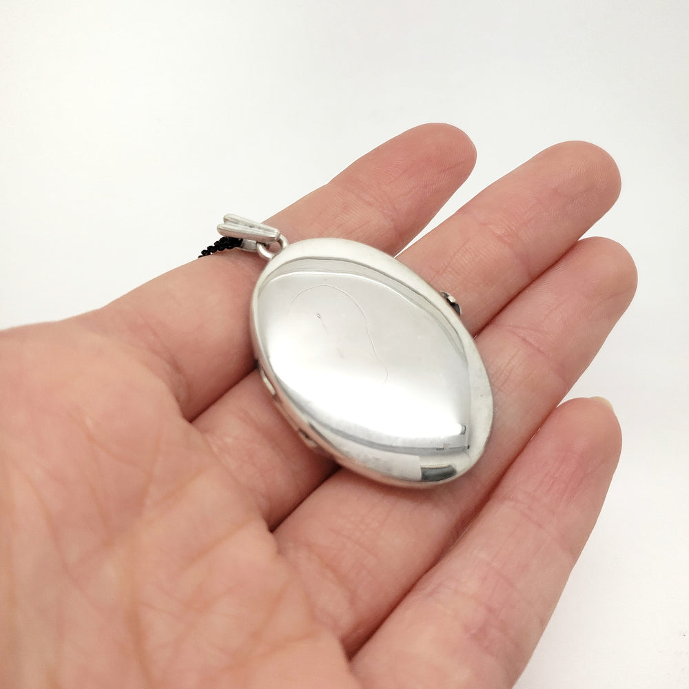 Vintage Silver Locket | Era Design Vancouver Canada