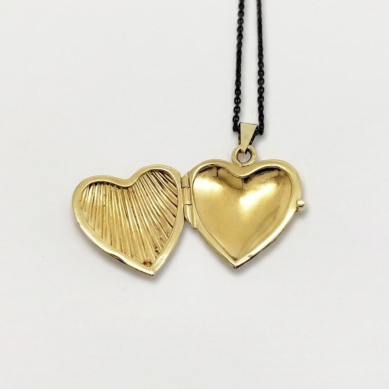 Vintage Engraved Gold Heart Locket