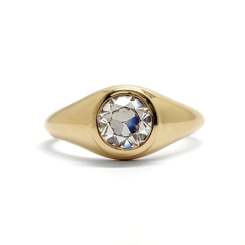 Front view of 14kt yellow gold signet-style engagement ring with lab diamond