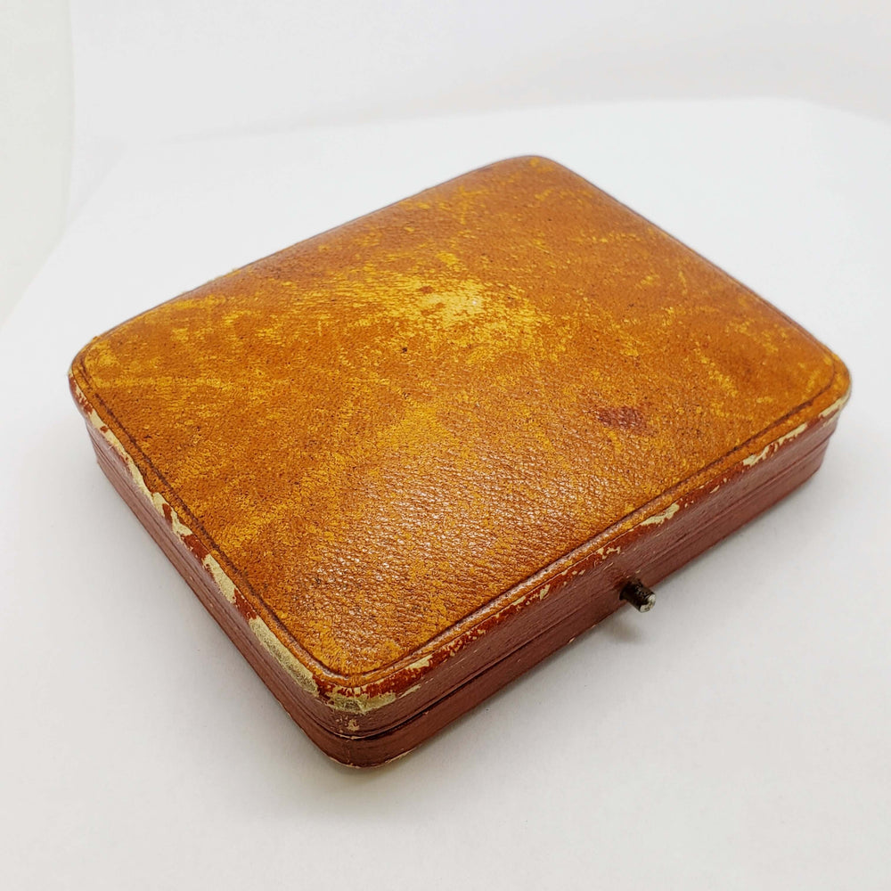Original vintage leather jewellery box for mourning pin