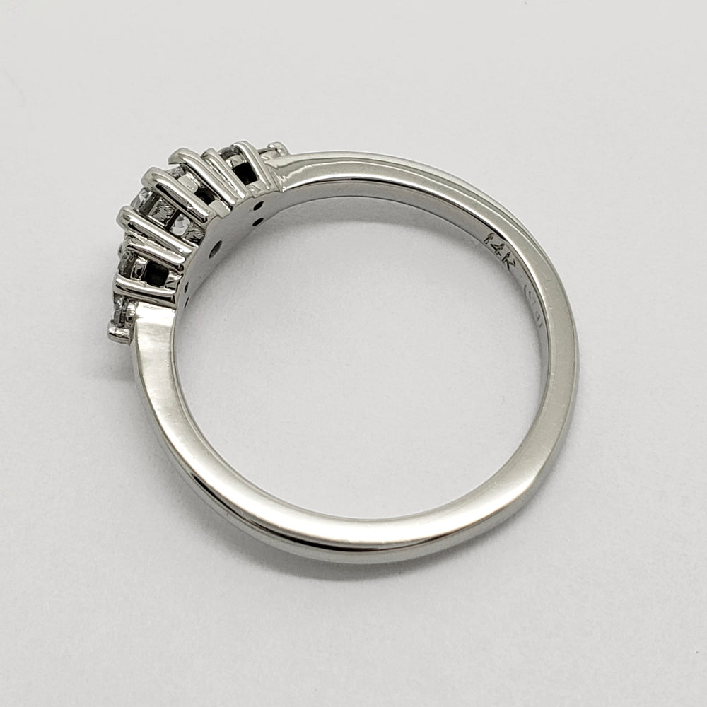 Lab Grown Diamond Engagement Ring | Era Design Vancouver Canada