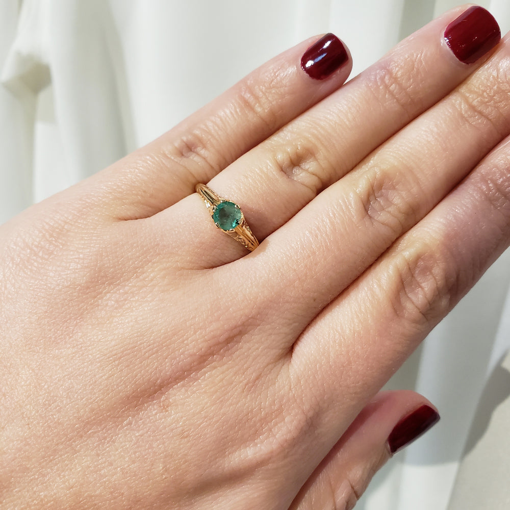 Vintage Sapphire and Diamond Ring | Era Design Vancouver Canada