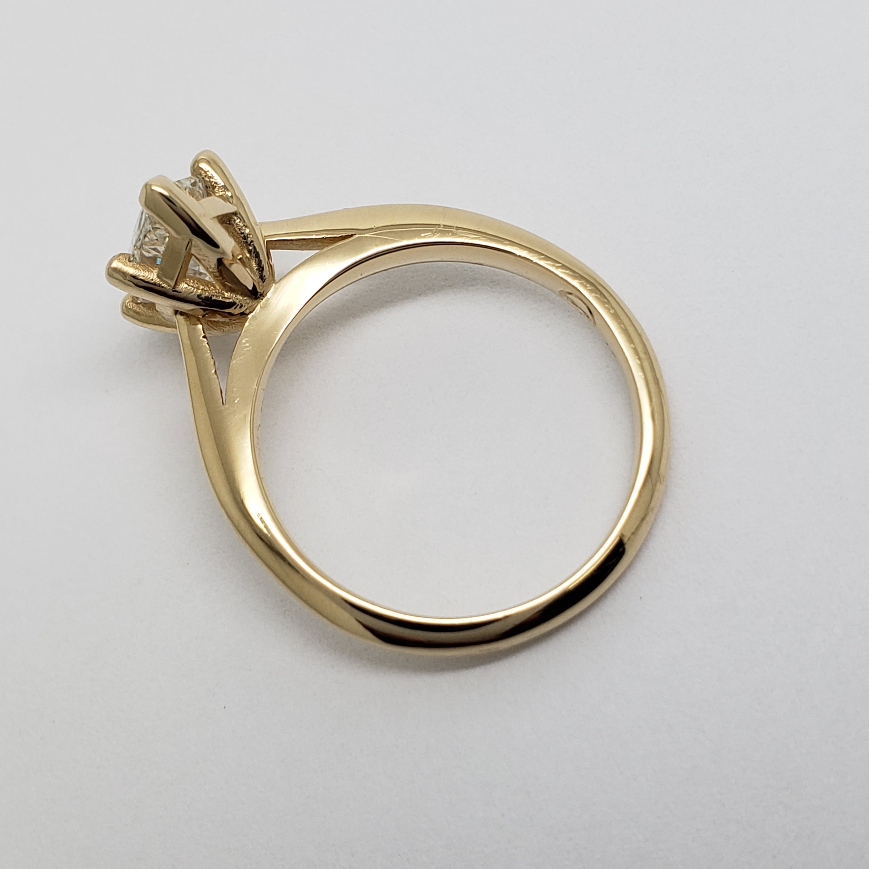 Marabel Yellow | Lab Diamond