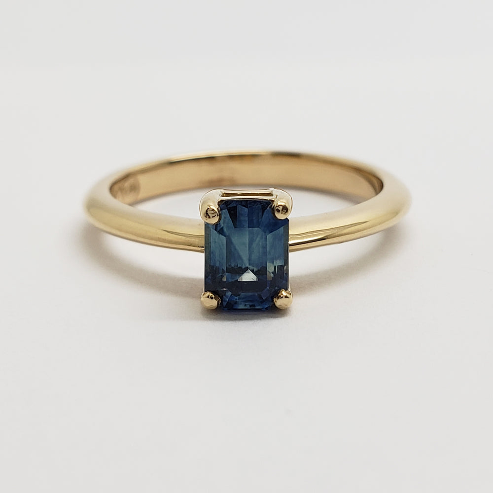 Montana Sapphire Engagement Ring | Era Design Vancouver Canada