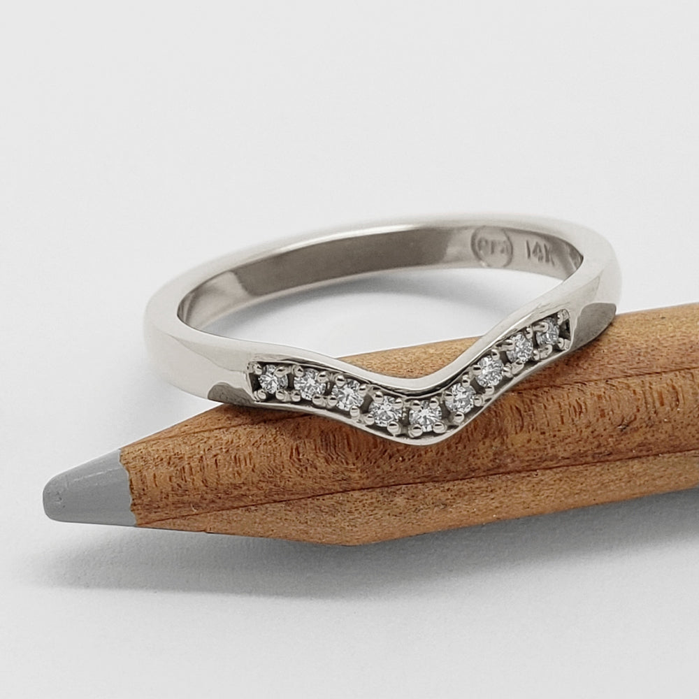 Canadian Diamond Wedding Ring | Era Design Vancouver Canada