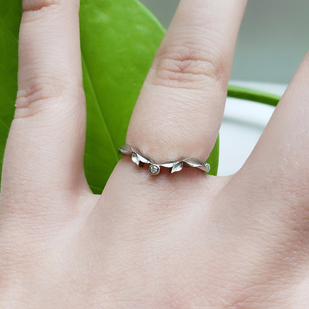 Canadian Diamond Wedding Ring | Era Design Vancouver Canada