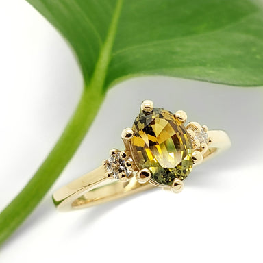 Madagascar Sapphire Engagement Ring | Era Design Vancouver Canada