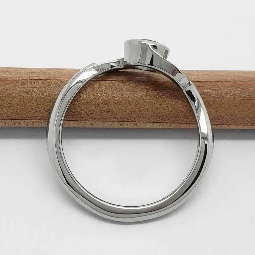 Montana Sapphire Engagement Ring | Era Design Vancouver Canada