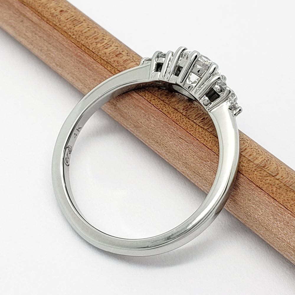 Canadian Diamond Engagement Ring | Era Design Vancouver Canada