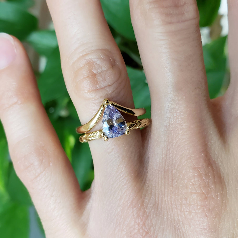 Yellow Gold Chevron Wedding Ring | Era Design Vancouver Canada