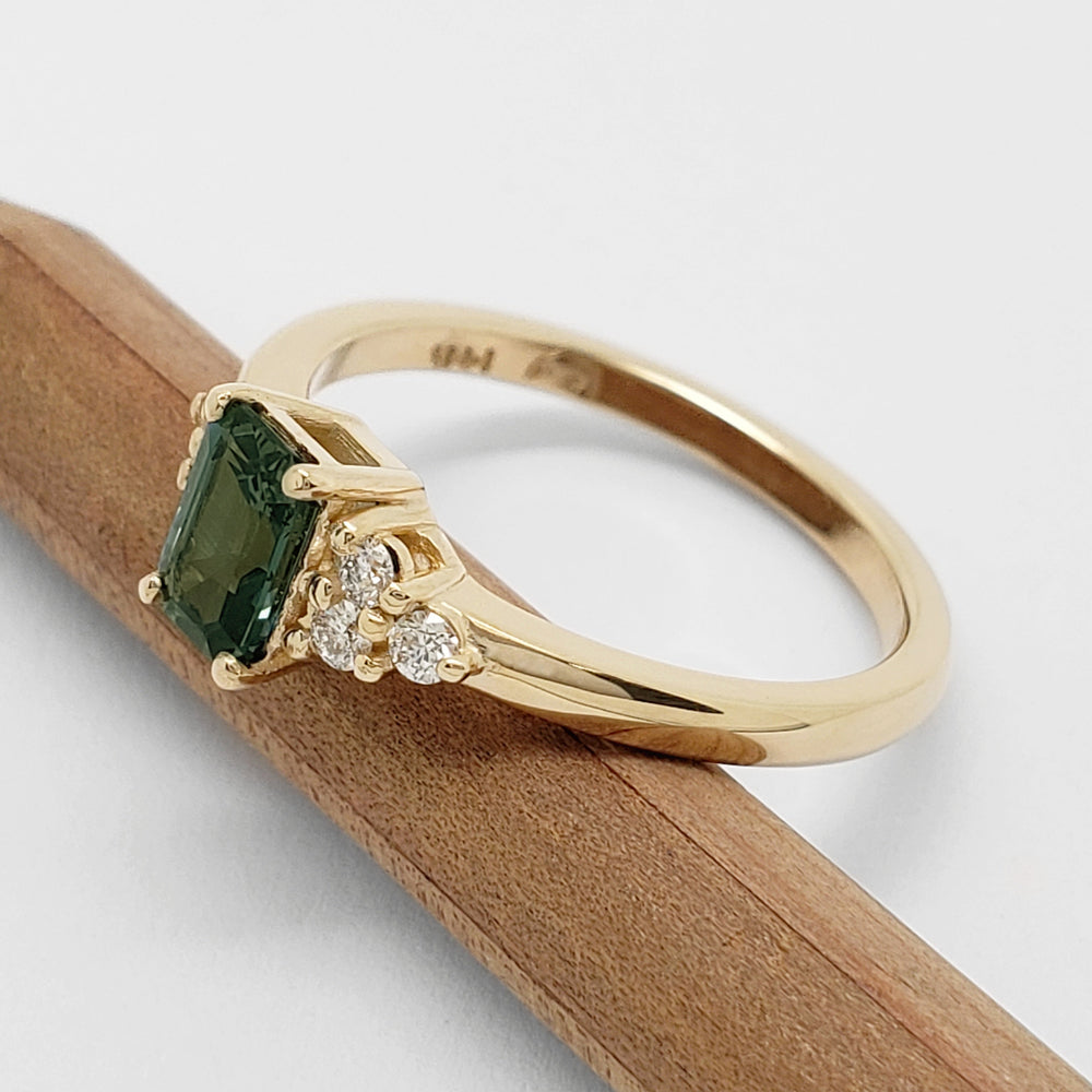 Green Sapphire Engagement Ring | Era Design Vancouver Canada