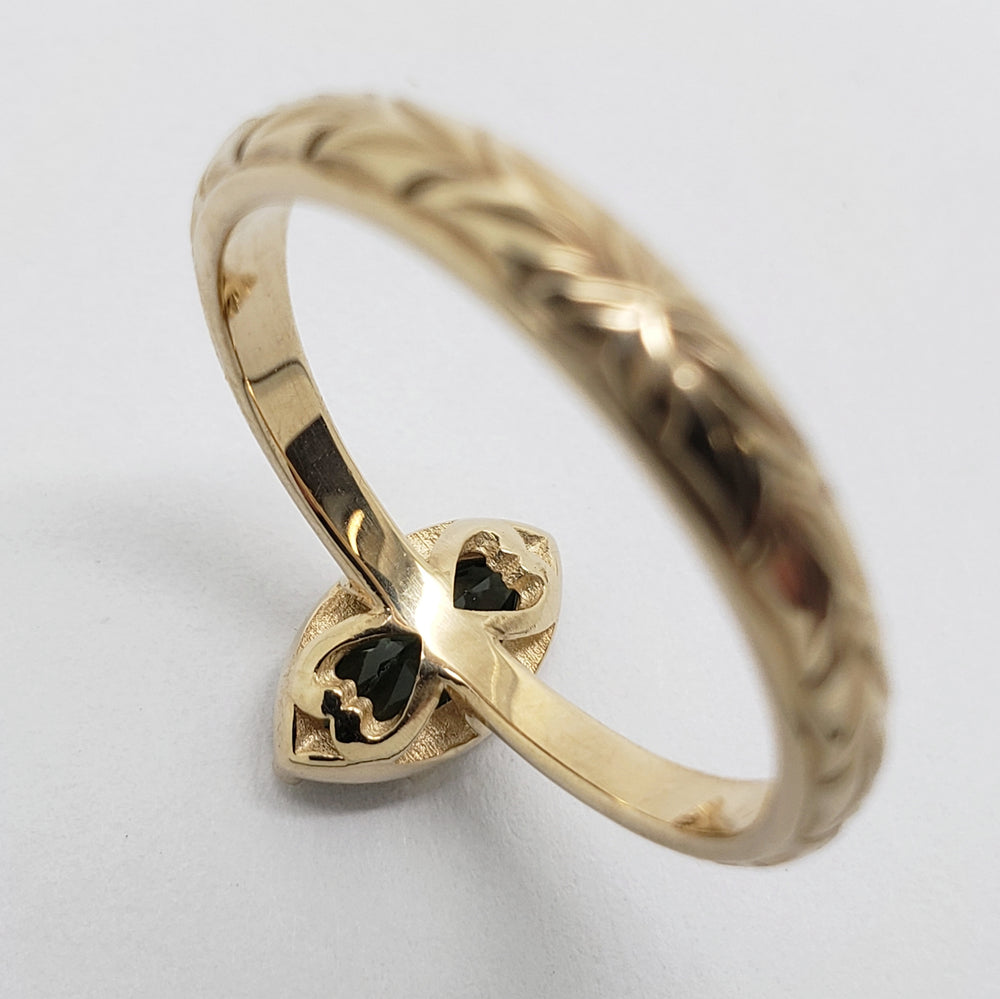 Green Sapphire Engagement Ring | Era Design Vancouver Canada