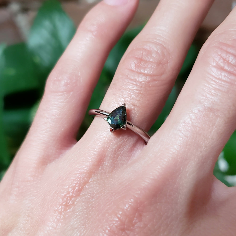 Sapphire Engagement Ring | Era Design Vancouver Canada