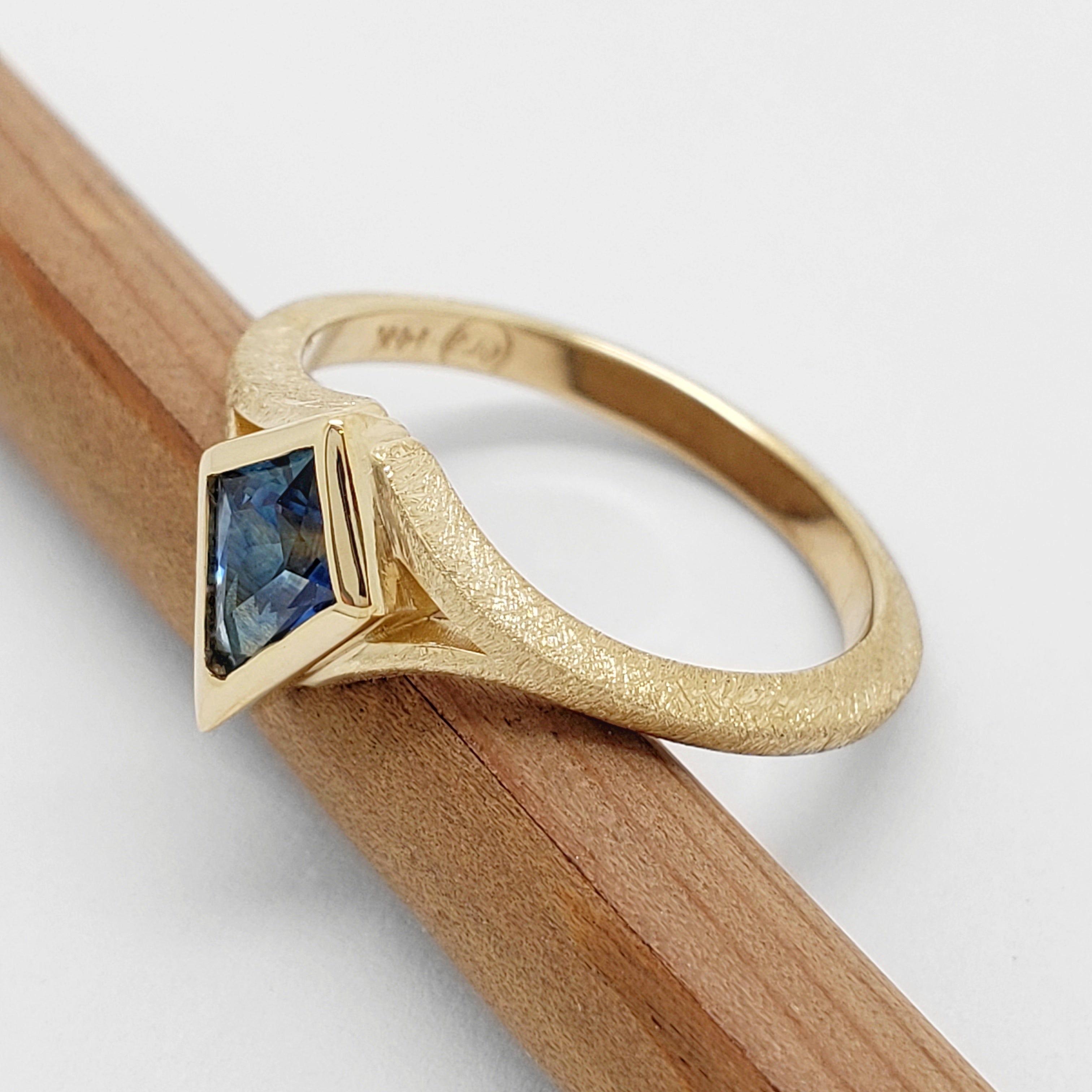 Kite Sapphire Engagement Ring | Era Design Vancouver Canada