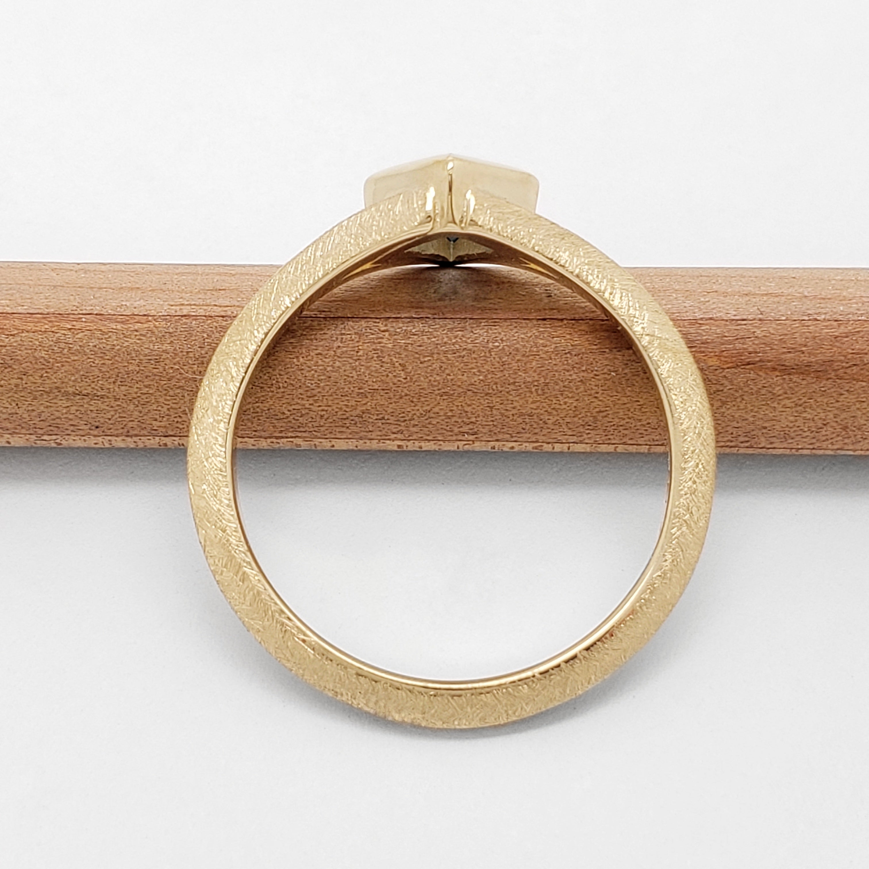 Kite Sapphire Engagement Ring | Era Design Vancouver Canada
