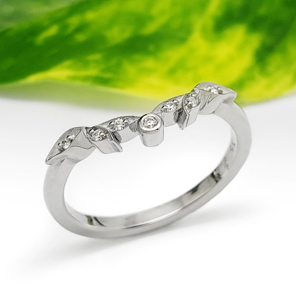 Canadian Diamond Wedding Ring | Era Design Vancouver Canada