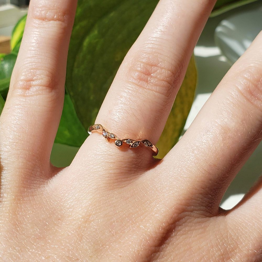 Canadian Diamond Wedding Ring | Era Design Vancouver Canada