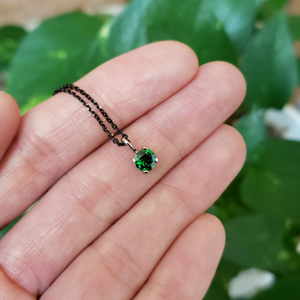 Tsavorite Garnet Pendant | Era Design Vancouver Canada