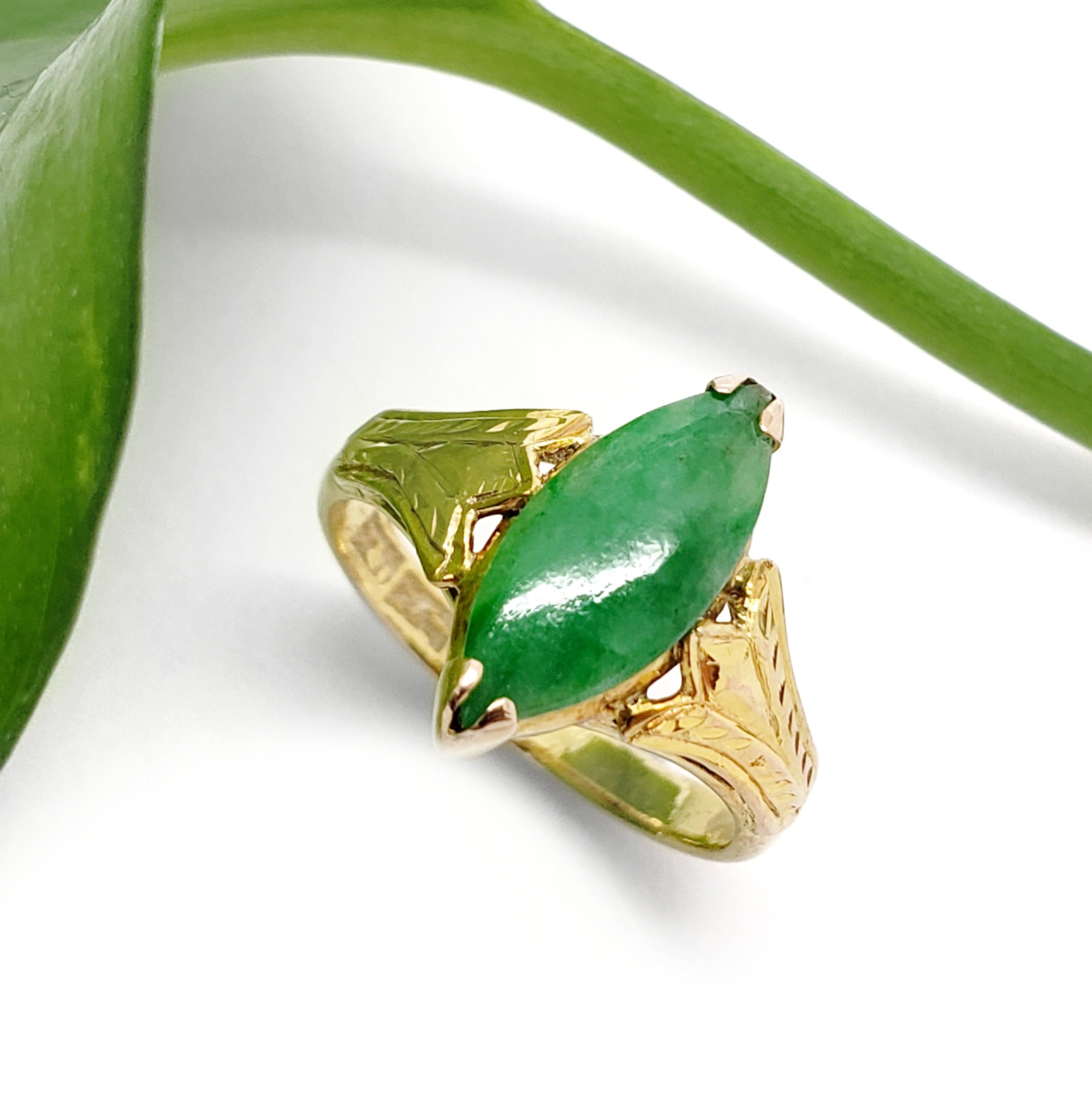 Vintage Jade Ring | Era Design Vancouver Canada
