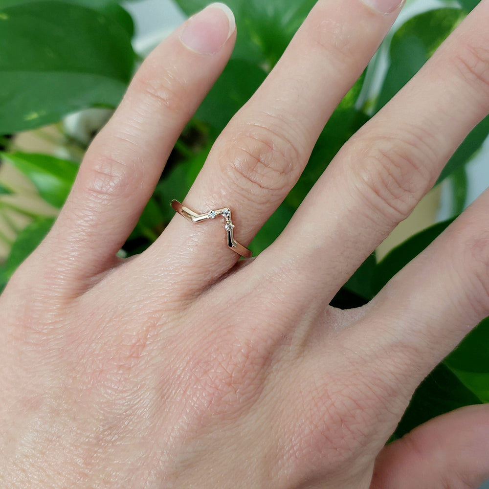 Canadian Diamond Wedding Ring | Era Design Vancouver Canada